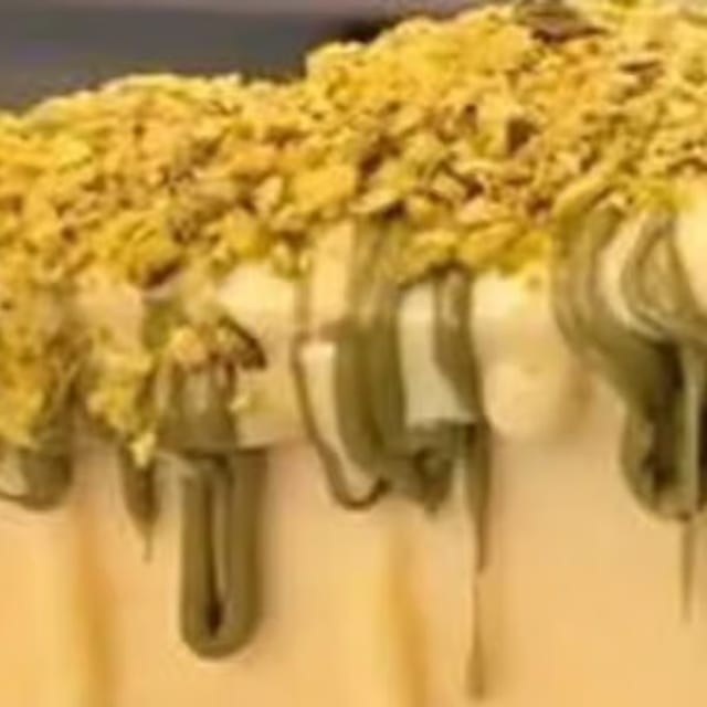 Pistachio Cheesecake.
