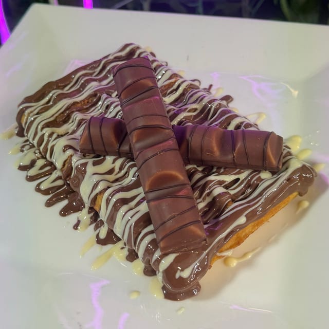 Kinder Bueno Waffle.