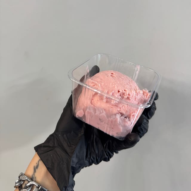 Strawberry Ice Cream.
