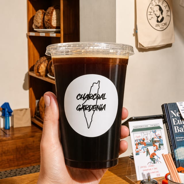 Iced Caffè Americano.